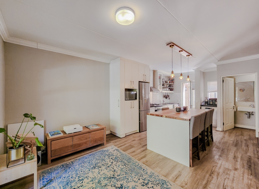 2 Bedroom Property for Sale in Nooitgedacht Village Western Cape